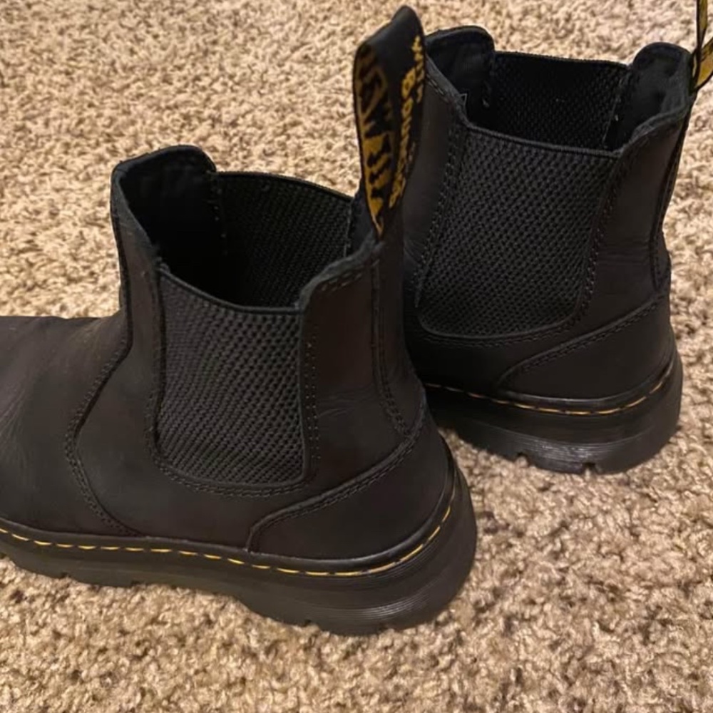 Dr marten size 7 - Picture 2 of 3